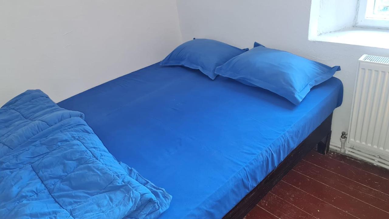 Camping Aviator Busteni, Camere Buitenkant foto