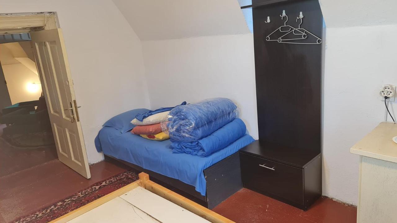 Camping Aviator Busteni, Camere Buitenkant foto